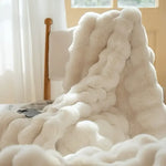 Bubble Fleece Blanket – Ultra Soft Rabbit Fur Throw, Cozy & Fluffy Decorative Blanket for Couch & Bed